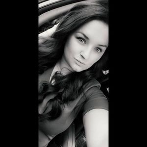 Meet your Posher, Rayella